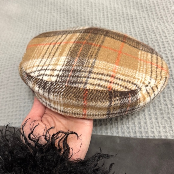 Vintage style Plaid Beret Hat - Picture 9 of 10
